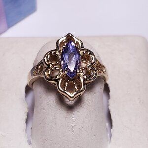 Estate .43ct Natural Marquise Cut Tanzanite Open Scrolling 14Kt Y/Gold Ring23784